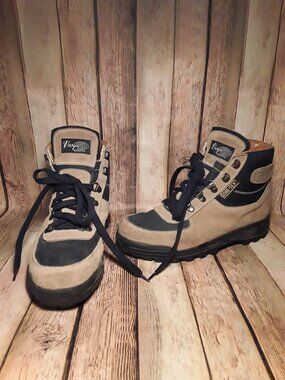 Vasque Skywalk Women's Hiking Boots Navy & Tan Size 8N